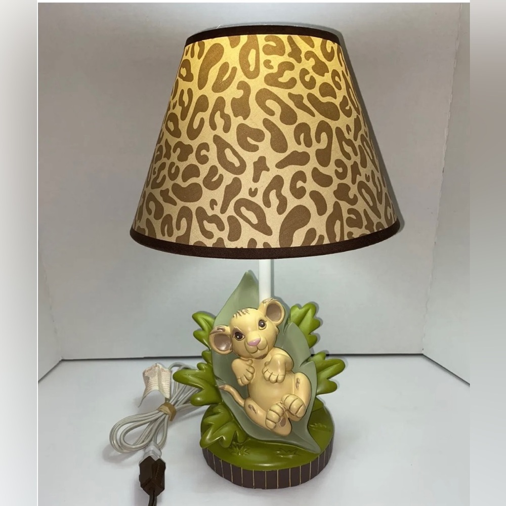 Disney Lion King baby Simba Lamp